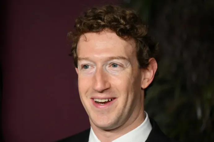 Zuckerberg tényleg robotot csinál magából