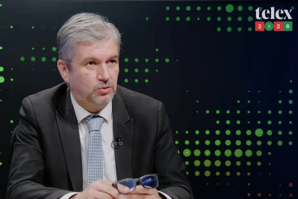 Hadházy a Telexnek: Nagyon könnyű lenne lecsukni Orbánt, Lázárt és Szijjártót, csak szándék kérdése