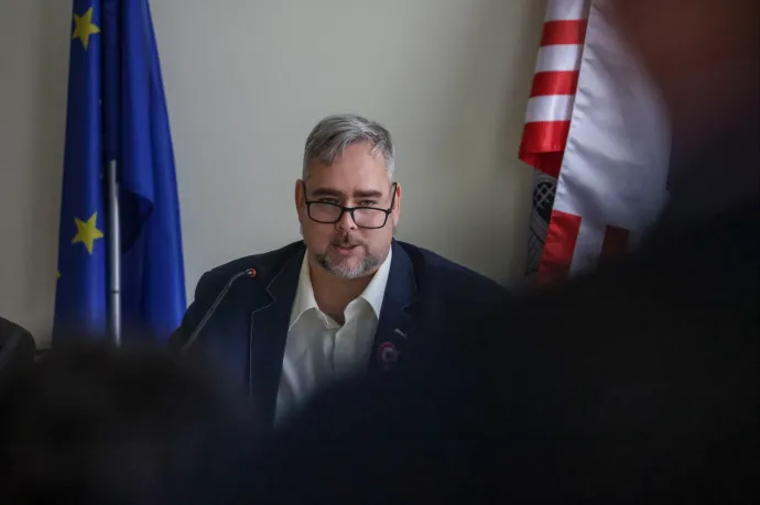 Kilép a DK-ból Kiss László óbudai polgármester