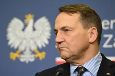 A lengyel külügyminiszter gratulált, és meghívta Varsóba Orbán Anitát