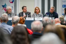 Kinevették a Századvég vezető elemzőjét egy konferencián, amin a hatalmasat tévedő méréseiket magyarázta