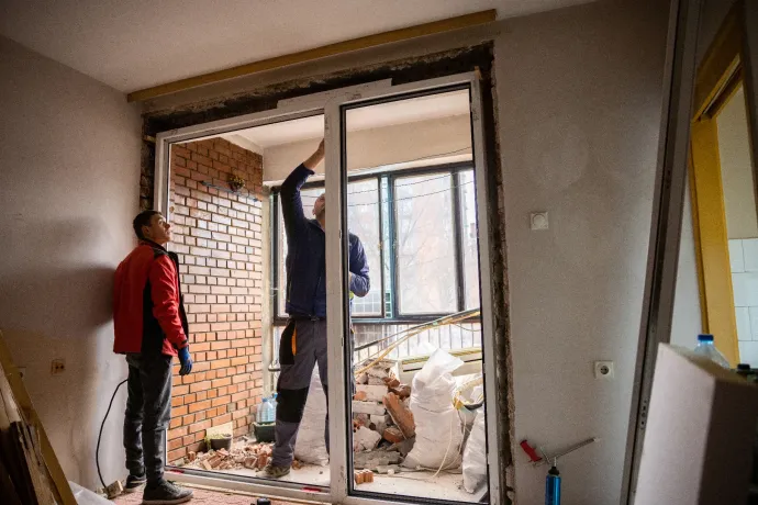 Felfüggesztik az 5+5 milliós otthonfelújítási programot az ország egy részében, mert elfogyott a keret