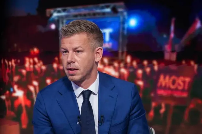 Magyar Péter másfél év után tért vissza a közmédiába: Bezárjuk a hazugsággyárat!