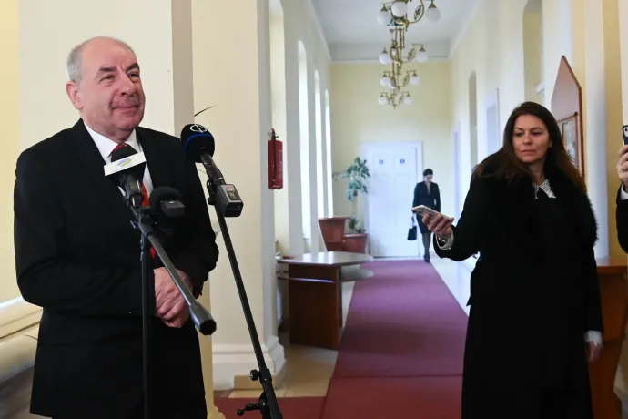 Volt kommunikációs igazgatója szerint Sulyok Tamás nem fog lemondani