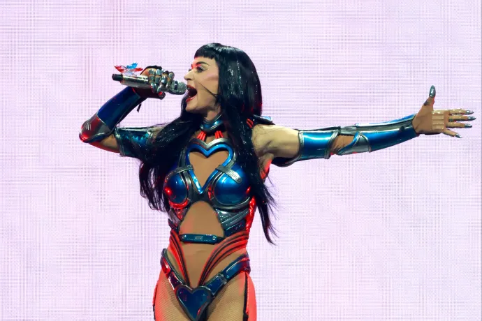 Katy Perry szerint kamu, hogy szexuálisan zaklatta Ruby Rose-t, de az ausztrál rendőrség nyomozást indított