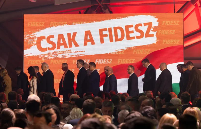 Vadul keresi az okokat a vereségre a fideszes közvélemény, és van, aki már eljutott a korrupcióig