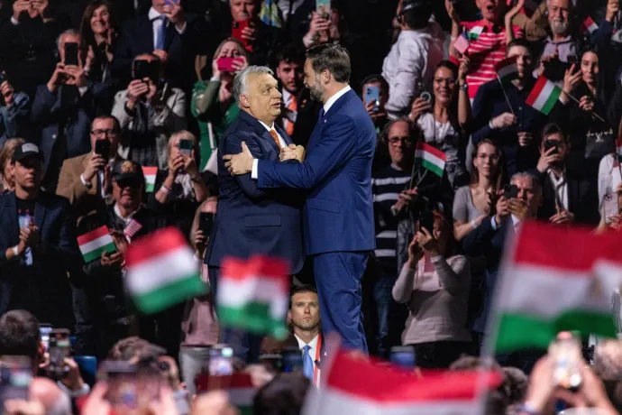 Orbán Viktor és J. D. Vance a 2026. április 7-i nagygyűlésen – Fotó: Bődey János / Telex