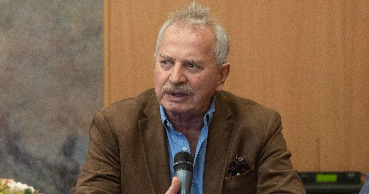 Bencsik András: Orbán Viktort az orránál fogva vezették a jobboldali közvélemény-kutatók