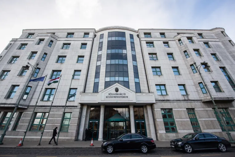 Diplomat with ties to Russian intelligence agencies received at Hungarian Ministry of Foreign Affairs