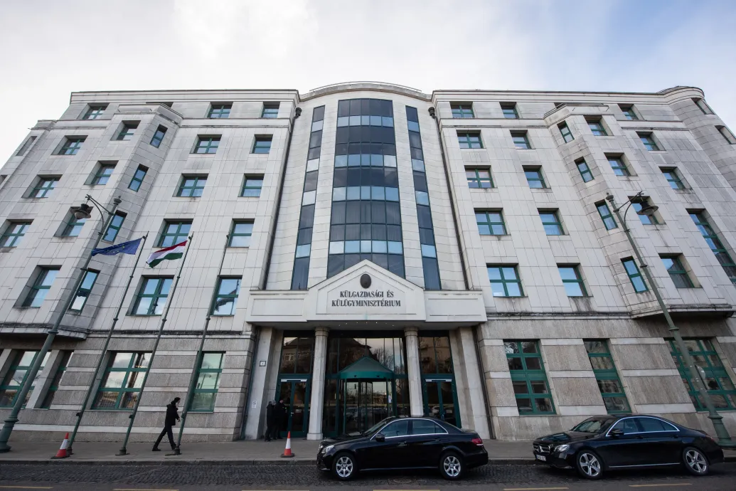 Diplomat with ties to Russian intelligence agencies received at Hungarian Ministry of Foreign Affairs