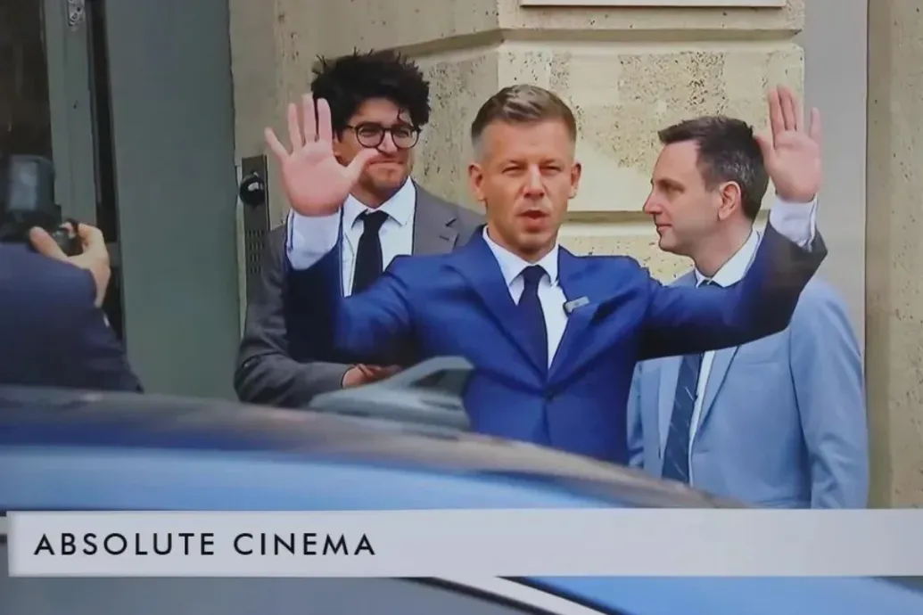 Mi a fenét jelent az, hogy „abszolút filmszínház”?