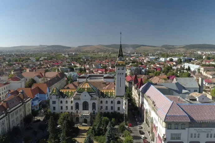 A szecessziós marosvásárhelyi városházához és építőmesterének más épületeihez szerveznek sétákat szombaton