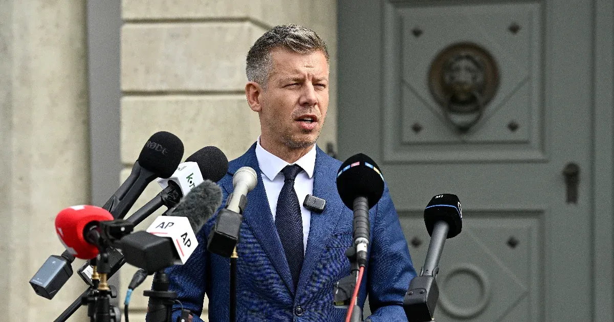 A kínai miniszterelnök is gratulált Magyar Péternek