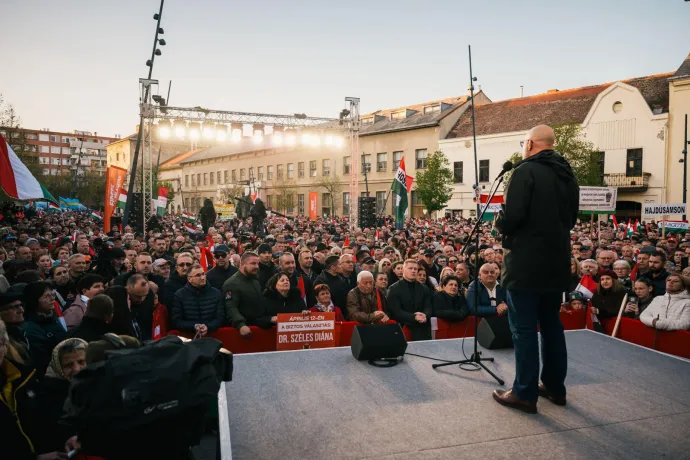 „A többség így akarta” – a választóira tolja a felelősséget az RMDSZ a Fidesz melletti teljes beállásért