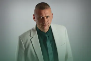 Ruszin-Szendi a honvédelmi miniszternek: Azonnal hagyja abba a bosszúhadjáratot