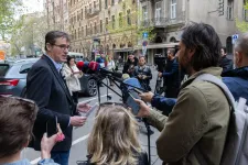 Nem tud csak úgy lemondani a szolidaritási adóról a Tisza-kormány