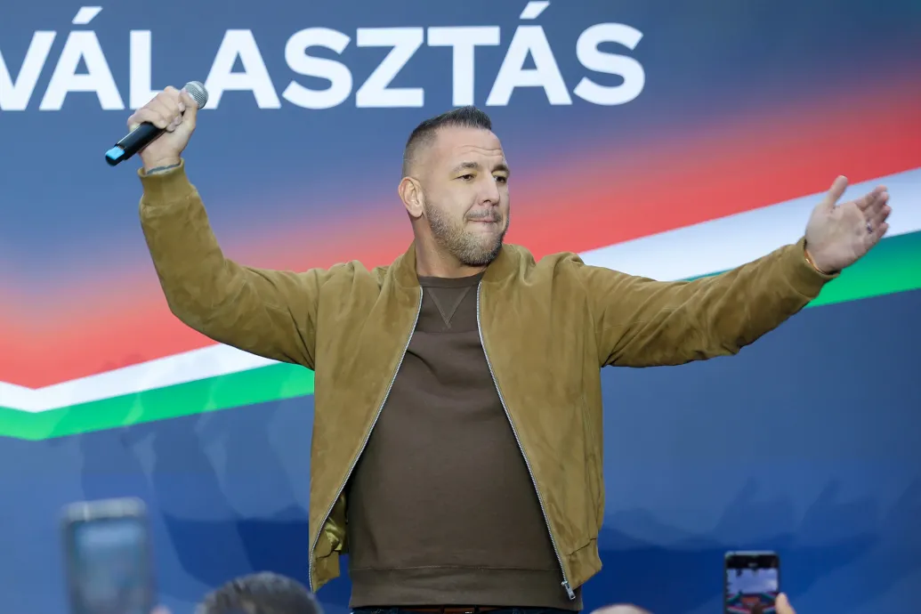 Kormányváltás ide vagy oda, bemutatják a Curtisről szóló dokumentumfilmet