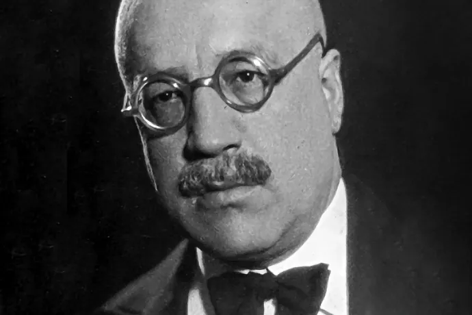 A rendőrkapitány, aki focikapitány is volt, és majdnem meglincselték az elbukott vb-döntő után