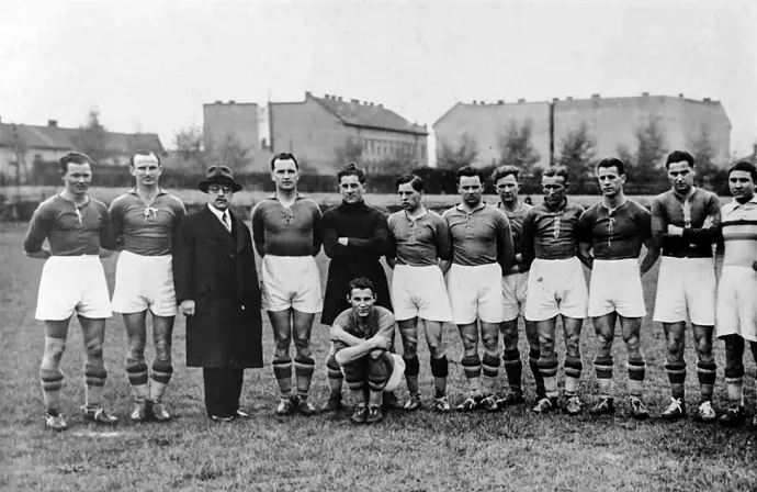 Dietz Károly és az 1938-as válogatott – Fotó: Soproni Téma