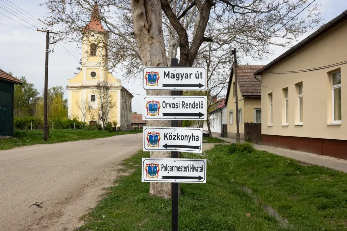 Tiszabői utcakép – Fotó: Hevesi-Szabó Lujza / Telex