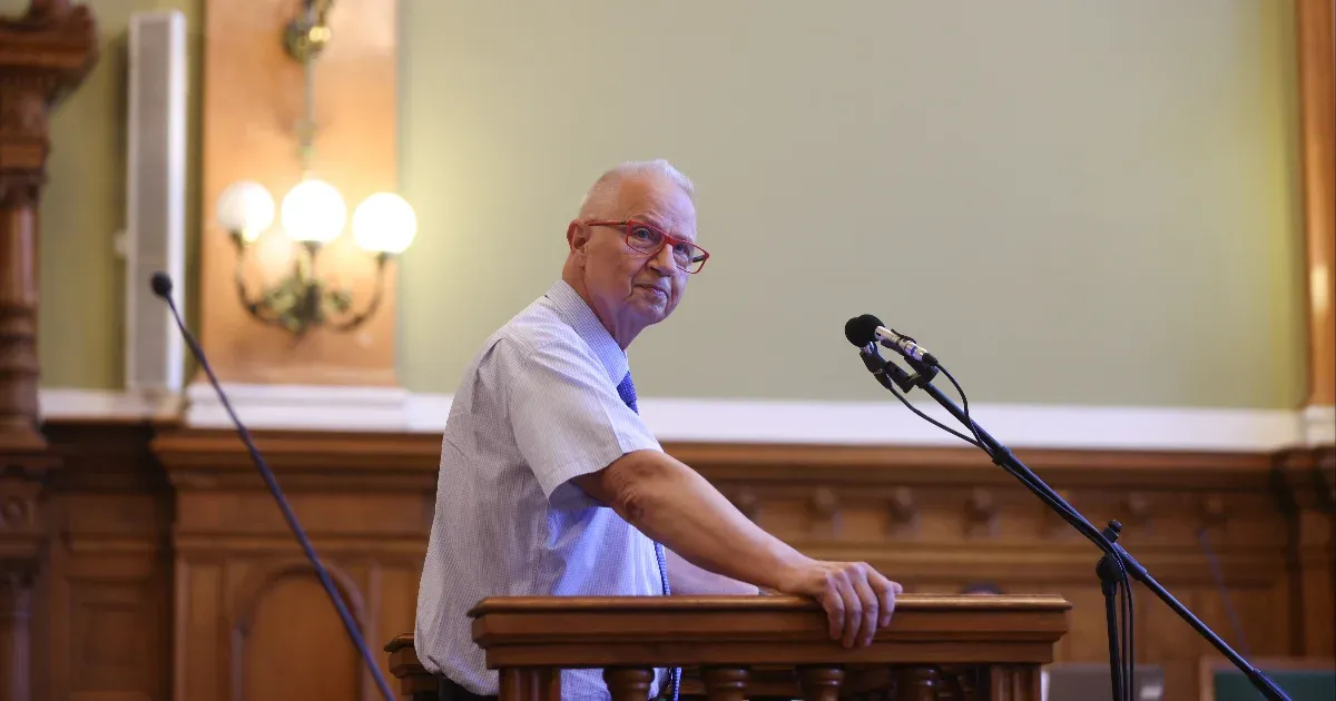 Trócsányi László rektori megbízatását 2032-ig hosszabbították.