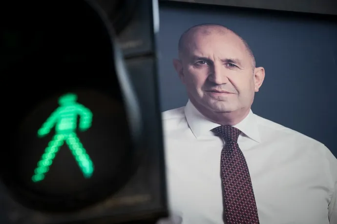 Kicsekkolt az államfői posztról, most bolgár választást nyerhet Rumen Radev