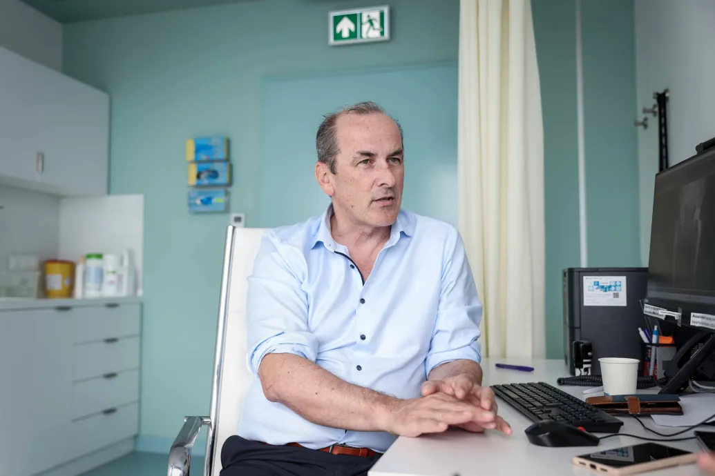 Hegedűs Zsolt leendő egészségügyi miniszter: Július 1-ig leszereltetjük a kórházi arcfelismerőket – Forrás: Telex.hu