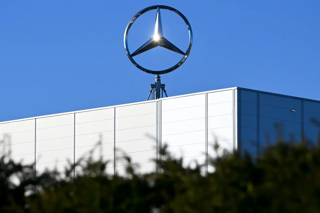 A Samsung fogja szállítani az akkumulátort a Mercedes elektromos autóiba