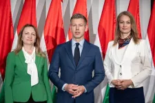 Magyar Péter: Egyhangúlag támogatta a Tisza-frakció Bujdosó Andrea és Forsthoffer Ágnes jelölését