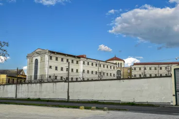 Szabadult a börtönből a bicskei gyermekotthon kisfiúkat zaklató volt igazgatója