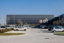 Valamit valamiért: fákat kellett kivágni a szegedi lézerközpont napelemei miatt