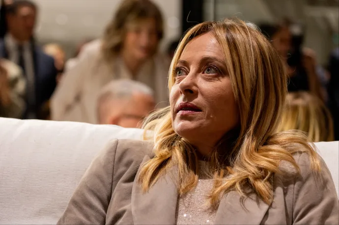 Olaszország bekérette az orosz nagykövetet, miután az orosz tévében idiótának, árulónak és prostituáltnak nevezték Giorgia Melonit