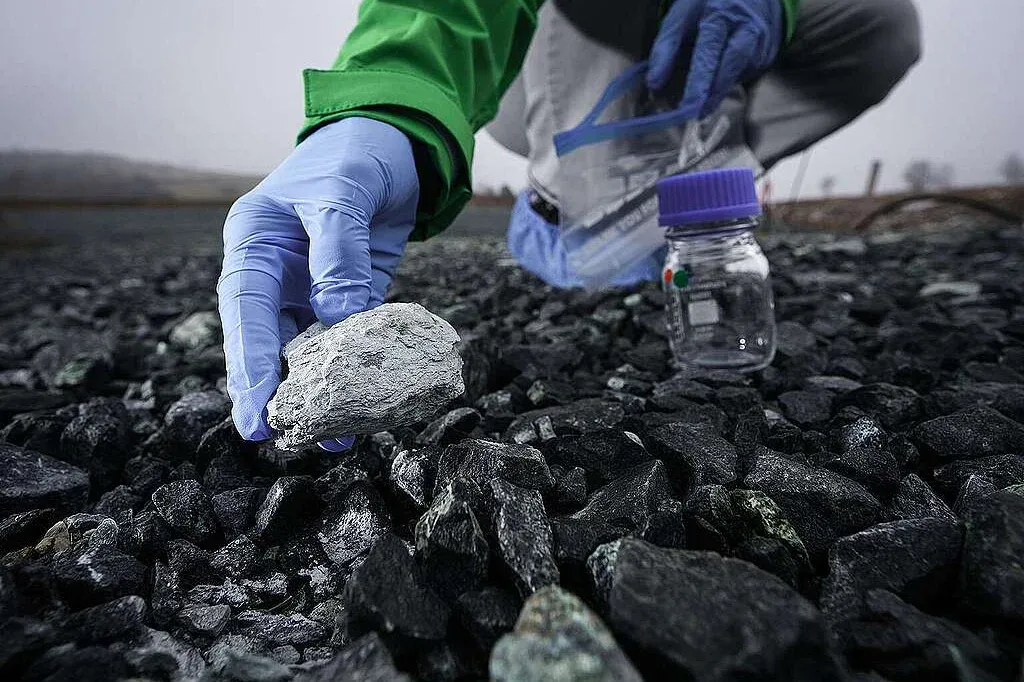 A Greenpeace feljelentést tett az azbesztes osztrák kőbányák miatt