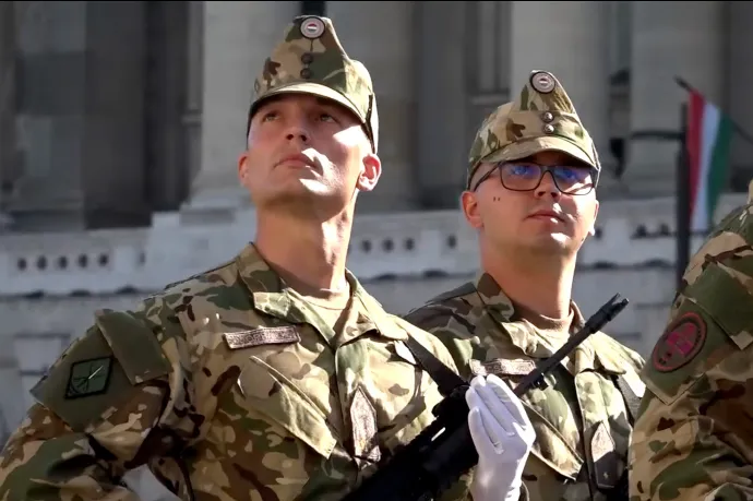 Orbán Gáspár távozik a honvédségtől