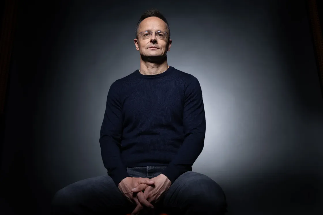 Szijjártó Péter a Telexnek: Bánt, hogy sokan hazaárulónak tartanak