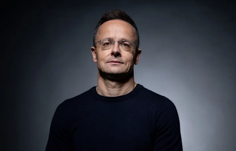 Önök milliárdosok? – a Szijjártó-interjú legerősebb pillanatai