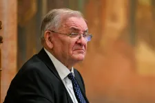 Lezsák Sándor a tiszás kétharmad miatt kéri, hogy támogassák az alapítványát