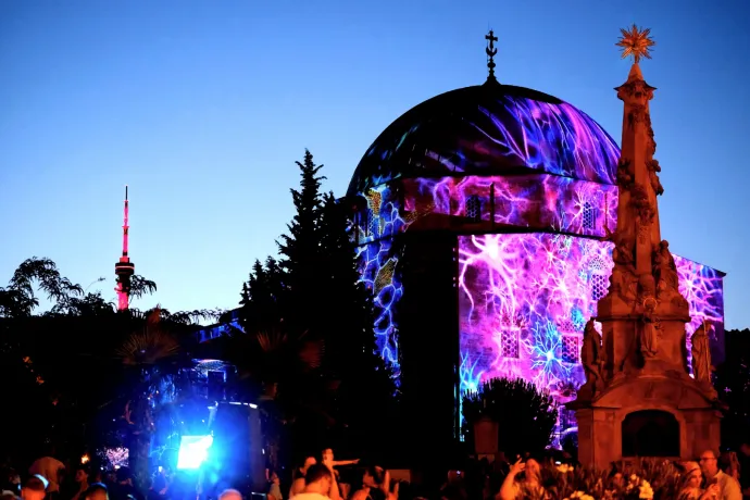 Késik a pécsi kulturális holding milliárdos állami támogatása, a nyomok Hoppál Péter felé vezetnek