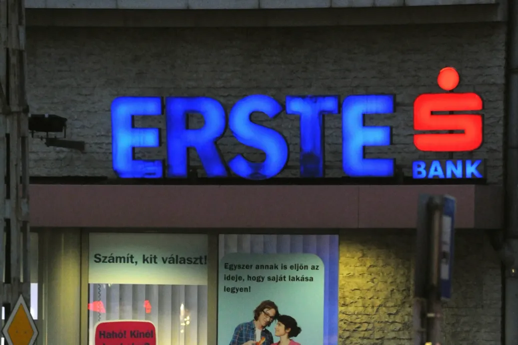 Erste: Többször voltunk kitéve hátrányos, megkérdőjelezhető jogszerűségű bánásmódnak