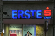 Erste: Többször voltunk kitéve hátrányos, megkérdőjelezhető jogszerűségű bánásmódnak