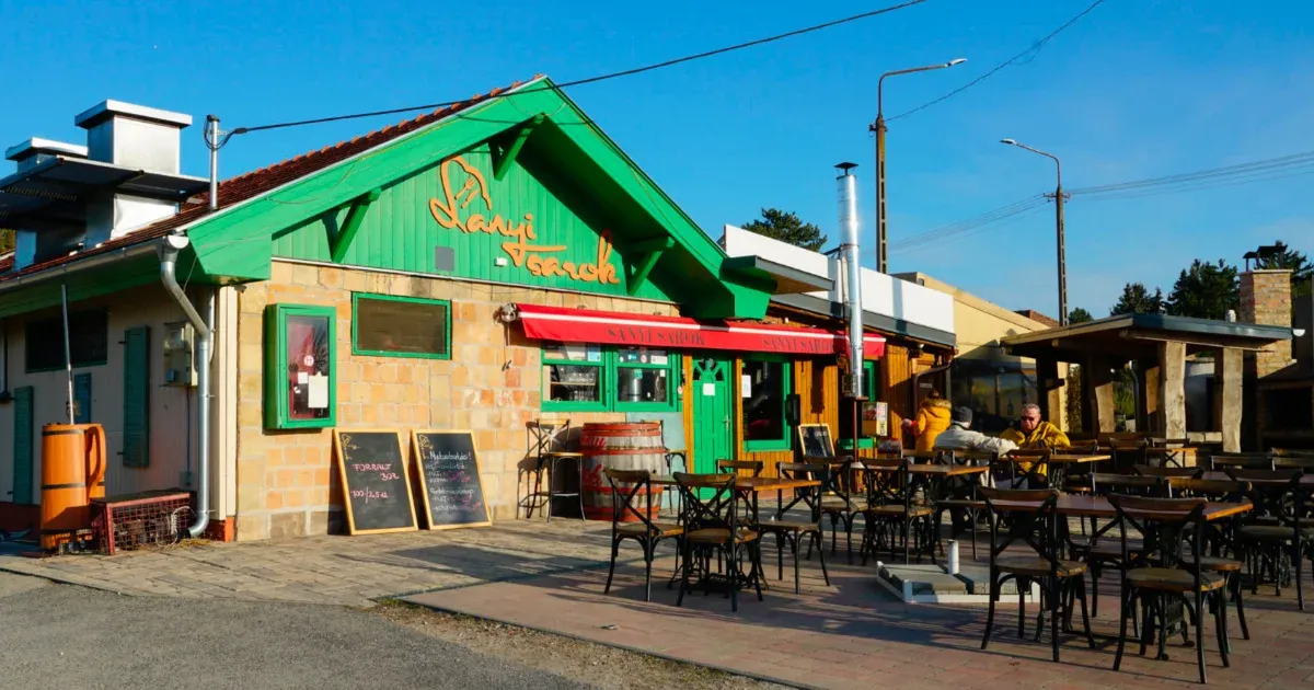 Az éttermekben ettek, presszókban elutasították a Mi Hazánkot.