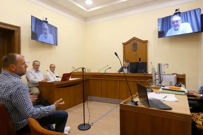 „Ez olyan bizarr történet, hogy biztosan emlékezetes lenne” – mondta a bíróságon Győr korábbi fideszes polgármestere