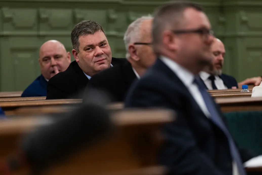 A Fidesz-KDNP frakció többsége nemmel szavazott, most sem oszlatták fel a győri közgyűlést