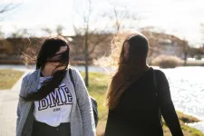 Ingerlékeny, mint egyszeri államtitkár a mozgólépcsőn? A szeles időjárás miatt is lehet