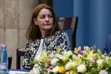 Három helyettes államtitkár is lemondott a választás után