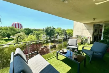 Iroda vagy luxuslakás? Ez a Hermina úti ingatlan az ingatlanpiac svájci bicskája