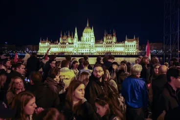 Miért ült át ennyi Fidesz-szavazó a győztesek vonatára?