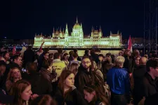 Miért ült át ennyi Fidesz-szavazó a győztesek vonatára?