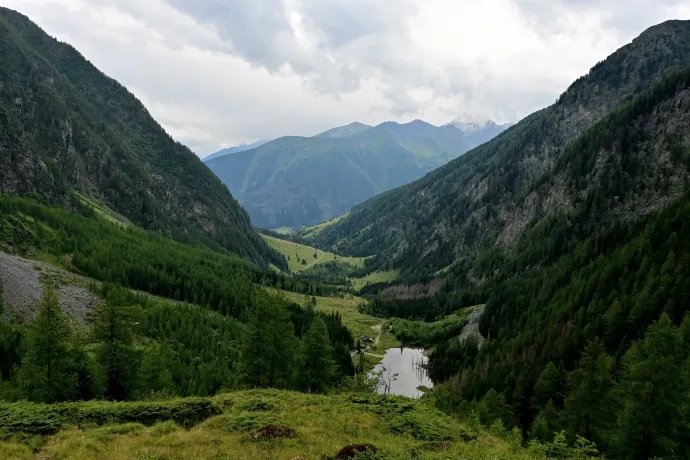 Felfele út a menedékházig – Fotó: Tenczer Gábor / Telex
