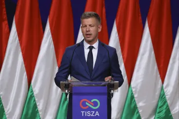 „Nem szakadékban vagyunk, hanem mocsárban” – így állhat talpra Magyarország